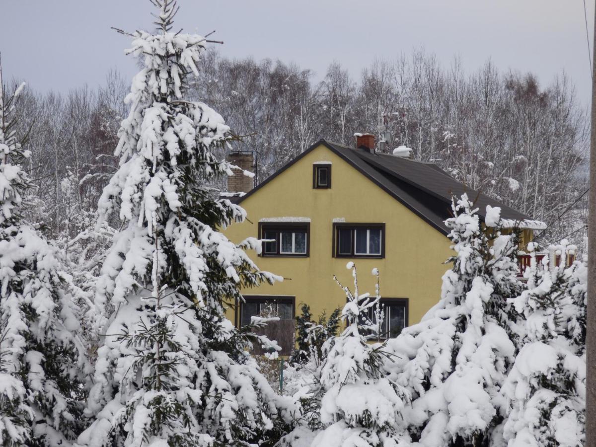 Na Kopci 84 Lägenhet Stare Krecany Exteriör bild